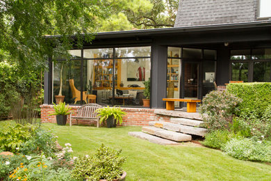 Trendy porch idea in Other