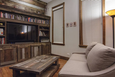 Example of a mountain style family room design in Chicago