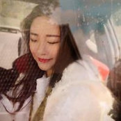 Yang Poki's photo