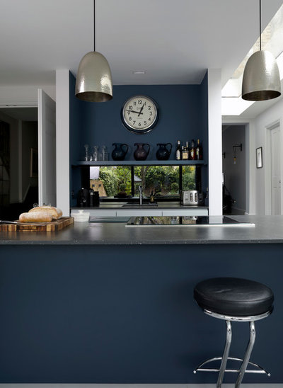 Contemporary Kitchen by Magentapink Interiors