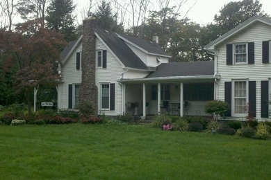 Elegant exterior home photo in New York