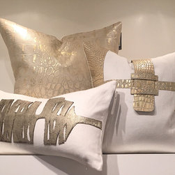 V Rugs Collaboration - Products