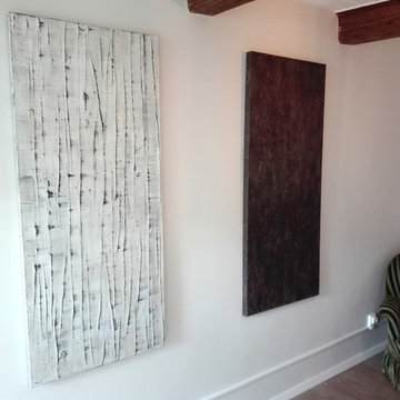 3 panneaux décoratifs dans une entrée