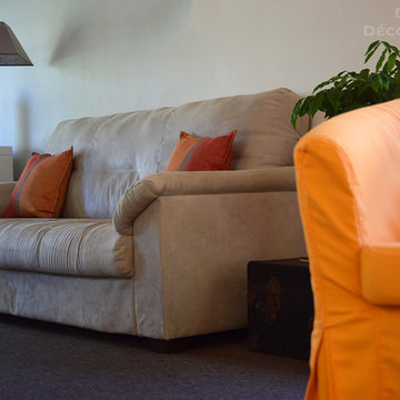 Les touches de orange dans le salon