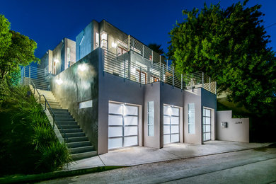 Example of a trendy exterior home design in Los Angeles