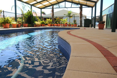 This is an example of a contemporary pool in Adelaide.