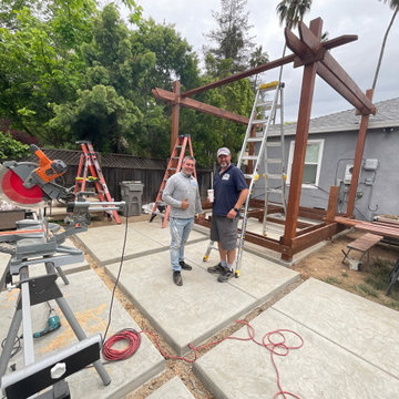 concrete driveway & walkway