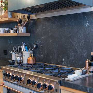 Restaurant Chefs Put Function First in Their Home Kitchen