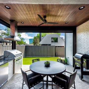 Screened in back patio