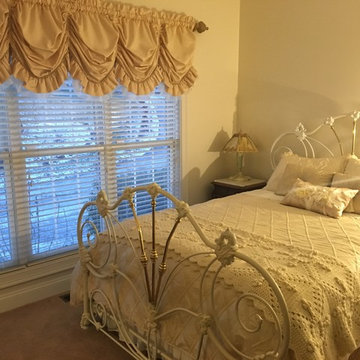 Romantic Guest Room