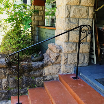 Custom Hand Railing For Stairs