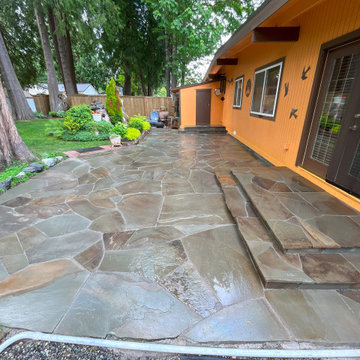 Flagstone Back Patio