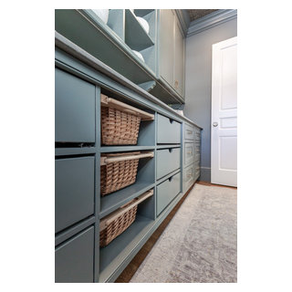 Holiday Home Reimagined - Contemporary - Kitchen - Cedar Rapids - by ...