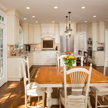 Overseas Travel Inspires Family in Clifton to have a Roman Style Kitchen