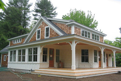 Inspiration for a craftsman home design remodel