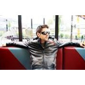 Aaron Paton's photo
