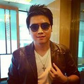 PinGz Lighting House's photo