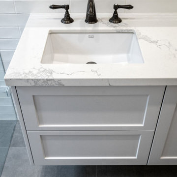 Timeless Traditional Bathroom