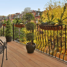 Outdoor deck