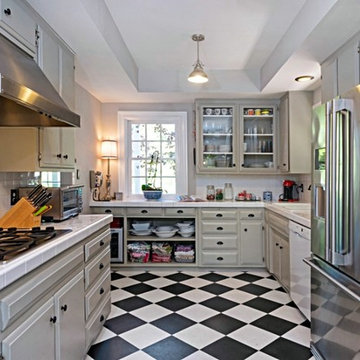Updated Vintage Kitchen with Great Feng Shui