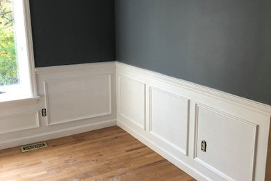 Bedroom photo in New York