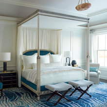 canopy bed
