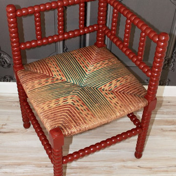 Chaise Rouge Patine Noire