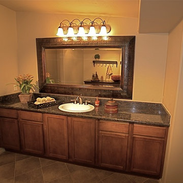Riverside Suites Vacation Rentals/Corporate Housing