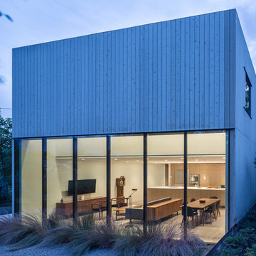 Energy Efficient Modern Home