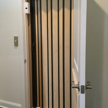 Maple Accordion Gate, Signature Series in Natural Maple