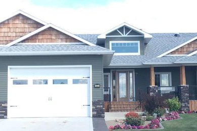 Inspiration for a craftsman exterior home remodel in Other