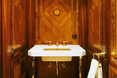 Bathroom - traditional bathroom idea in Moscow