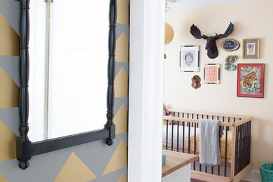 Photo of a transitional kids' room in Philadelphia.