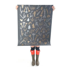 Cle Elum :: Gold and Silver on Charcoal - Wallpaper