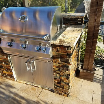 Stone Outdoor Kitchen Wesley Chapel