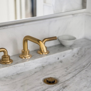 California Cool Bathroom
