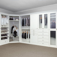 Dina's Closet