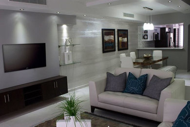 Photo of a contemporary home design in Orlando.