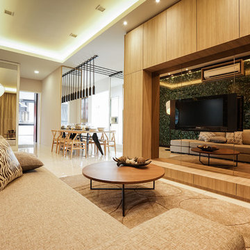 Koi Prima Show House