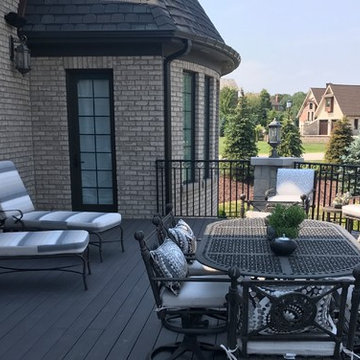 OAK TREE COURT
