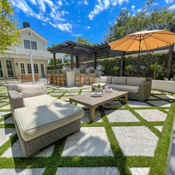 Brentwood Chic Backyard