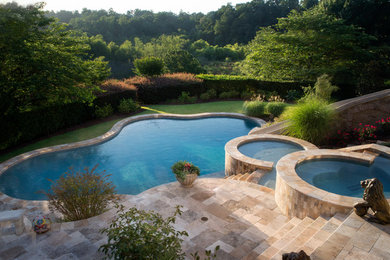 Example of a trendy pool design in Atlanta