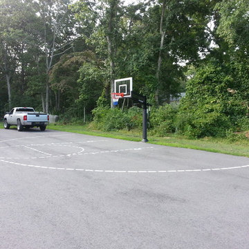 Todd R's Pro Dunk Silver Basketball System on a 113x30 in Cmch, NJ