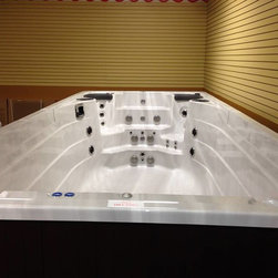 Showroom Pictures - Aboveground Swimming Pools