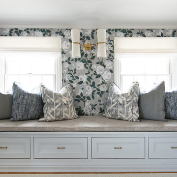 Wyckoff Brick Colonial Dressing Room