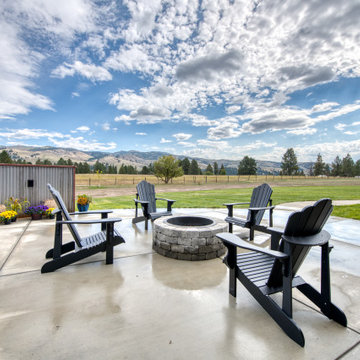Lone Pine Lodge