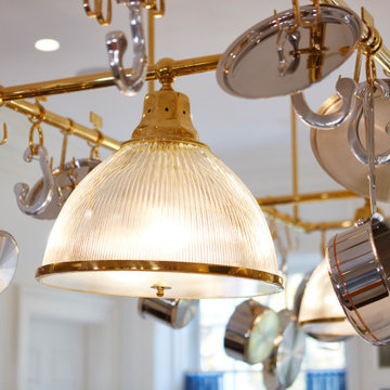 NEW CANAAN CT - Golden Touch