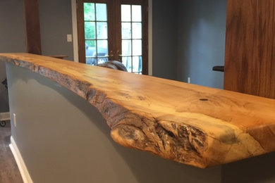 Example of a mountain style home bar design in Philadelphia