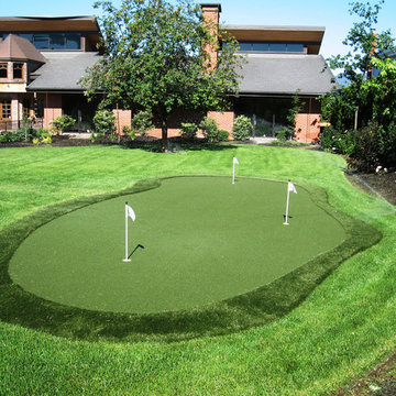 Golf and Putting Greens with Artificial Grass
