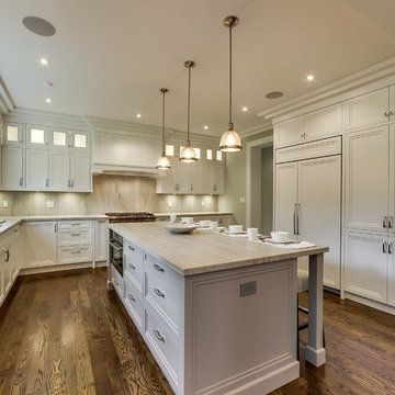 Etobicoke Princess Gardens - 10 Farningham Crescent